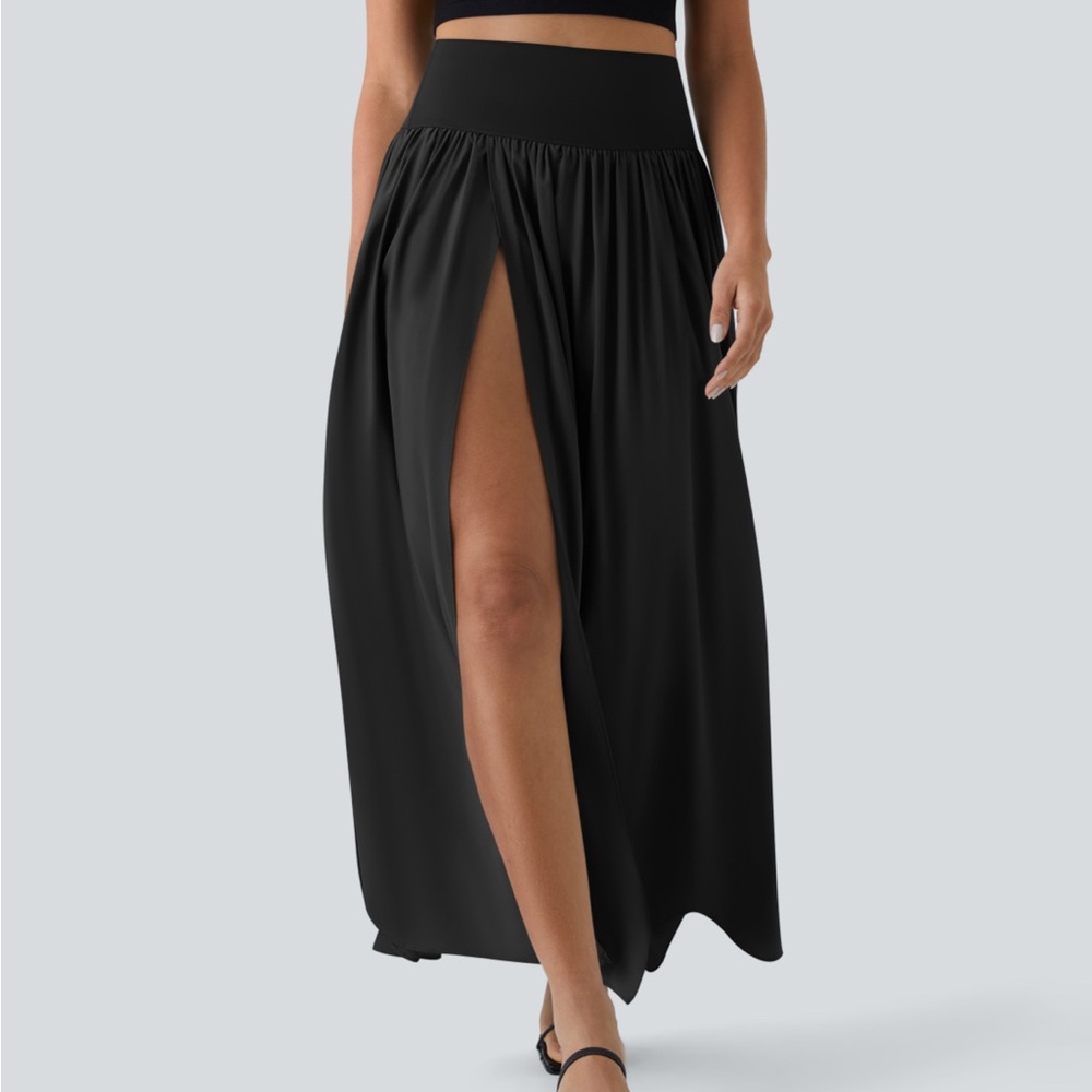 HALARA Black Maxi Skirt with Slit for Night Out